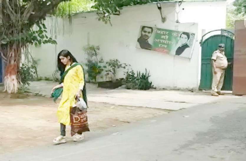 Aishwarya बिहार: राबड़ी देवी के घर से रोते हुए निकली ऐश्वर्या राय, यह है मामला