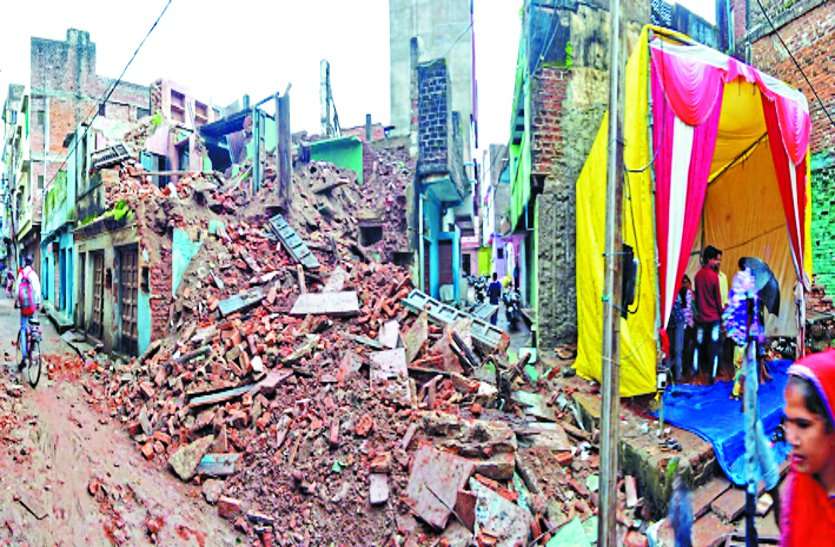 MP में कहर बनी बारिश: कहीं वाहन डूबे तो कहीं रोड हुए बंद