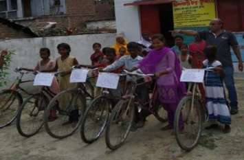 Veerangana Dal organized a cycle rally with nutrition awareness slogan पोषण जागरूकता स्लोगन लेकर वीरांगना दल ने निकाली साइकिल रैली