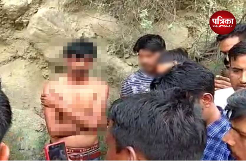 हॉस्टल अधीक्षक ने कमरा बंद कर चपरासियों को क्रिकेट स्टम्प से बेदम पीटा, बोला- अब गलती हुई तो.. हॉस्टल अधीक्षक ने कमरा बंद कर चपरासियों को क्रिकेट स्टम्प से बेदम पीटा, बोला- अब गलती हुई तो..