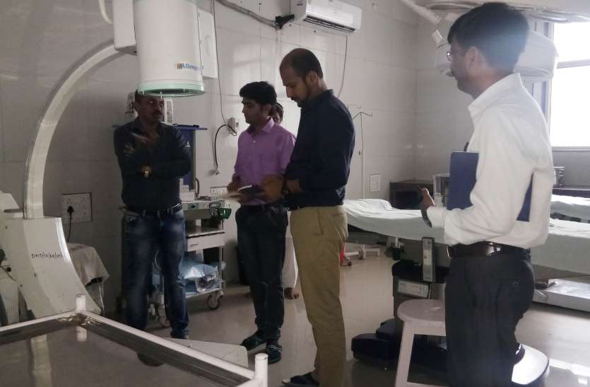 अल्ट्राटेक इंफ्रास्ट्रक्चर पर तैयार, सिप्ला देना चाहती आधुनिक मशीनें अल्ट्राटेक इंफ्रास्ट्रक्चर पर तैयार, सिप्ला देना चाहती आधुनिक मशीनें