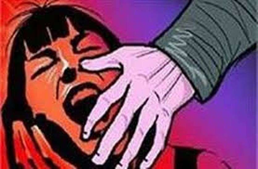 चार साल से नाबालिग बेटी का कर रहा था यौन शोषण, पुलिस ने किया गिरफ्तार चार साल से नाबालिग बेटी का कर रहा था यौन शोषण, पुलिस ने किया गिरफ्तार