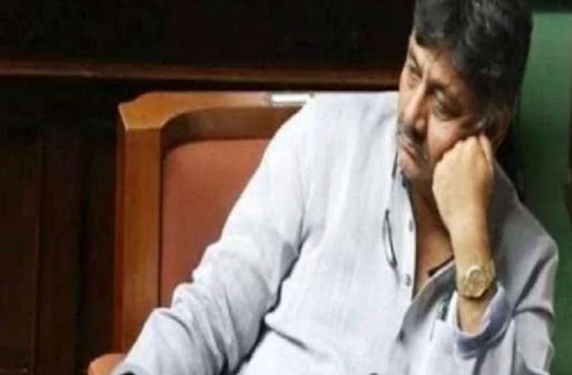 grr.jpg कांग्रेस नेता डीके शिवकुमार की अचानक बिगड़ी तबीयत, अस्पताल में भर्ती