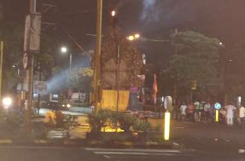 navi mumbai ganpati curent 7 injured गणपति विसर्जन के दौरान 7 लोग आए करेंट की चपेट में ,तीन गंभीर