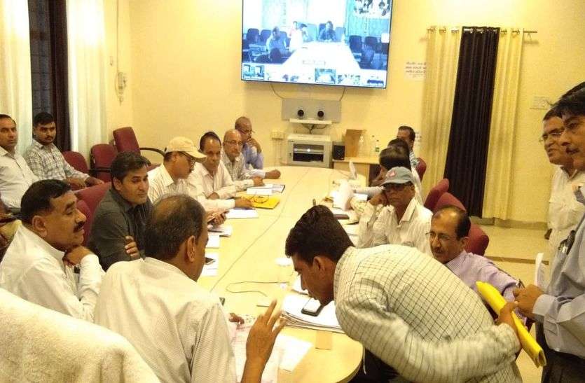 जनसमस्या के निराकरण में कोई ढिलाई नहीं बरतें जनसमस्या के निराकरण में कोई ढिलाई नहीं बरतें
