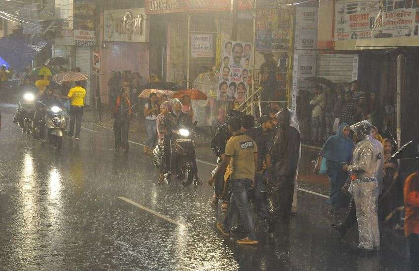 अनंत चतुर्दशी : इंदौरियों के आगे नतमस्तक इंद्रदेव
