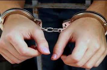 Naxalite commander and president arrested, IED also destroyed in Sukma नक्सलियों को मिली करारी मात, इधर 2 इनामी नक्सली गिरफ्तार, उधर जवानों ने आईईडी किया नष्ट