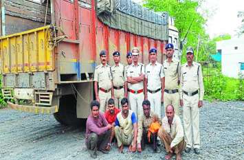 Cattle smuggling आधी रात को कर रहे थे ये काम, आखिर पकड़े गए सभी आरोपी