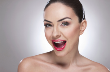 Skin Care Tips: Exfoliation, Ice Massage, Sunscreen are best for Acne Skin Care Tips: ऐसे करें त्वचा की देखभाल, दूर होंगे मुंहासे, निखरेगा रंग