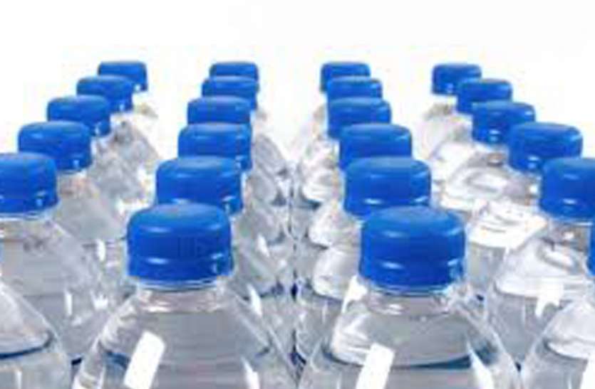 Plastic Botal मुख्यमंत्री की जनसभा में प्रतिबंधित रहेगी प्लास्टिक, मटके का पानी पिएंगे योगी