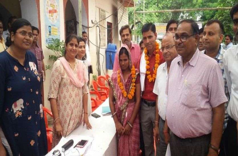 राष्ट्रीय लोक अदालत में साढ़े तीन सौ प्रकरणों का निस्तारण राष्ट्रीय लोक अदालत में साढ़े तीन सौ प्रकरणों का निस्तारण