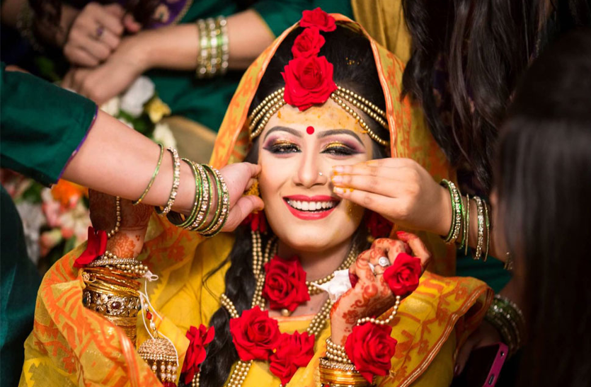 Tips After Marriage: शादी के बाद स्फूर्ति, खूबसूरती और ताजगी के लिए जानें ये खास टिप्स Tips After Marriage: शादी के बाद स्फूर्ति, खूबसूरती और ताजगी के लिए जानें ये खास टिप्स