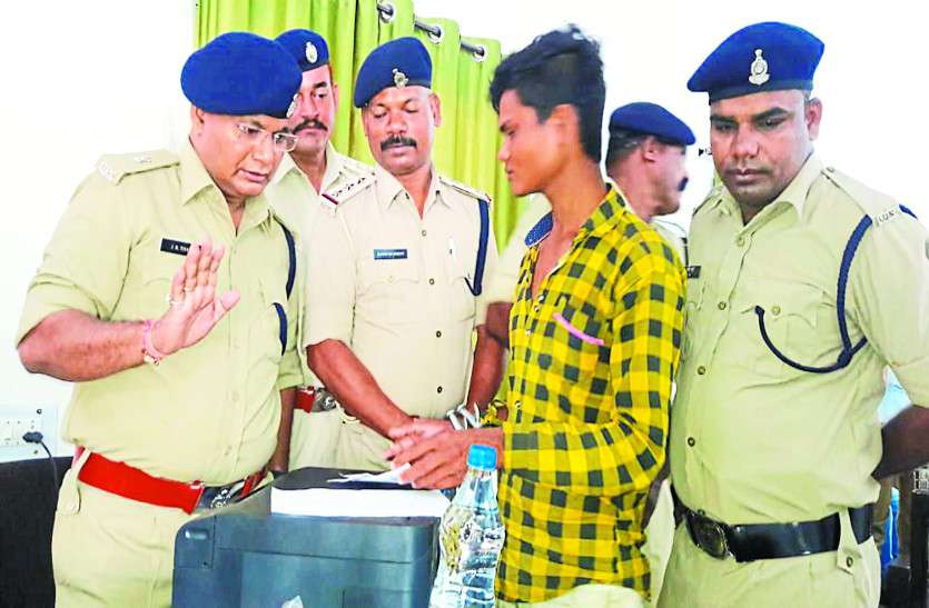 YouTube से सीख कर घर में छाप लिए इतने सारे नकली नोट, पुलिस ने ऐसे किया गिरफ्तार