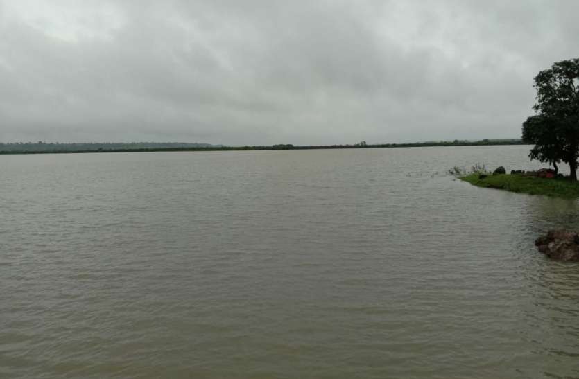 झमाझम बारिश ने कर दिया दो साल का कोटा पूरा, अब नहीं आएगी शहर में पानी की किल्लत झमाझम बारिश ने कर दिया दो साल का कोटा पूरा, अब नहीं आएगी शहर में पानी की किल्लत