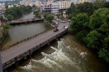 Monsoon, weather in udaipur उदयपुर के इस बांध में जाने कितना आया पानी...और किन किन जलाशयों कहाँ कितना हुआ जलस्तर
