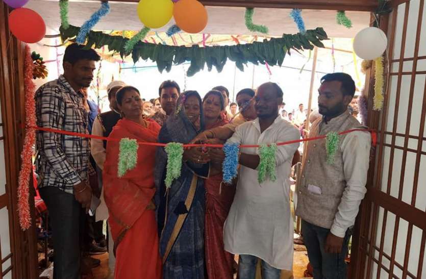 MLA inaugurated Senior Boys Excellent Hostel विधायक ने किया सीनियर बालक उत्कृष्ट छात्रावास का लोकार्पण