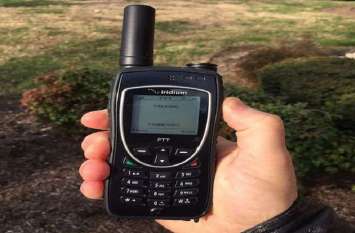 Ladahk: Foreigner Arrested For Using Banned Satellite Phone प्रतिबंधित सैटेलाइट फोन: फोरेनर की भूल या आंखों में झौंक रहा था धूल