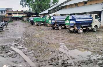 School is not giving education शिक्षा नहीं बीमारी दे रहा स्कूल