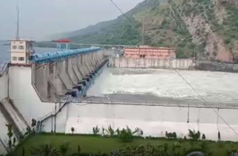 bisalpur1.jpg बीसलपुर बांध में आया एक माह का पानी !