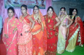 Photo Gallery: Teej Meet by Sarva Samaj at Teen Darshan Temple Photo Gallery: तीन दर्शन मंदिर में सर्व समाज द्वारा तीज मिलन समारोह