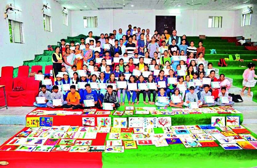 ‘जनजातीय कलाओं को सहेजने के लिए होगा संग्रहालय का विकास’