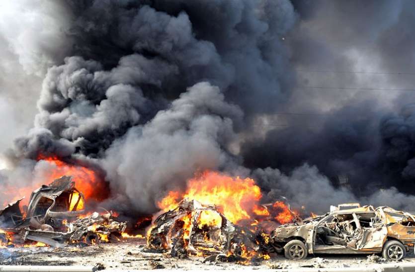 Car bomb blast in syria उत्तरी सीरिया में भयंकर बम ब्लास्ट, रेफ्रिजरेटर ट्रक में धमाके से 11 लोगों की हुई मौत