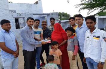 Help foundations team arrived by being helpful In degana मददगार बनकर पहुंची मदद फ ाउण्डेशन टीम
