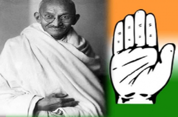 Congress Trying to Comeback in UP politics with crutches of Gandhi कांग्रेस की डूबती सियासी नैया के खेवनहार बनेंगे गांधी, पार्टी करने जा रही है ये काम...