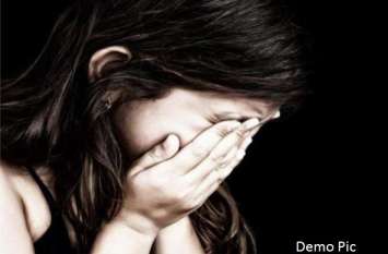 Ghaziabad Loni Border Girl Torture By Teacher In School Ghaziabad: स्कूल में टीचर ने चार साल की मासूम को इस तरह किया टॉर्चर, केस दर्ज