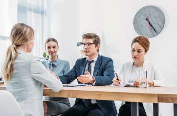 10 tips for interview, it can be helpful to reach you at your goals मेहनत के बावजूद नहीं मिल रही नौकरी तो इंटरव्यू में फॉलो करें ये 10 टिप्स