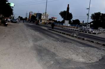 Road conditions decayed in Nagaur district नागौर जिले में पीडब्ल्यूडी ठेकेदारों के करोड़ों बकाया, सड़कों की स्थिति खस्ताहाल