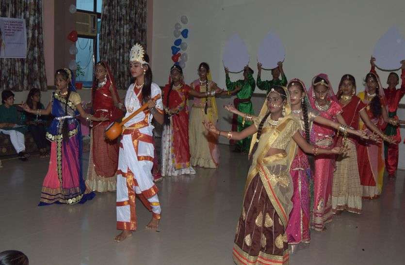 प्रस्तुतियों ने मन मोहा प्रस्तुतियों ने मन मोहा