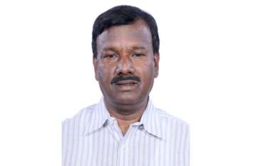 BJP MP CHITRADURA DALIT NARAYANSWAMY DENIED VILLAGE KARNATAKA TUMKURU भाजपा के दलित सांसद को उच्च जाति के गांव में घुसने से रोका गया