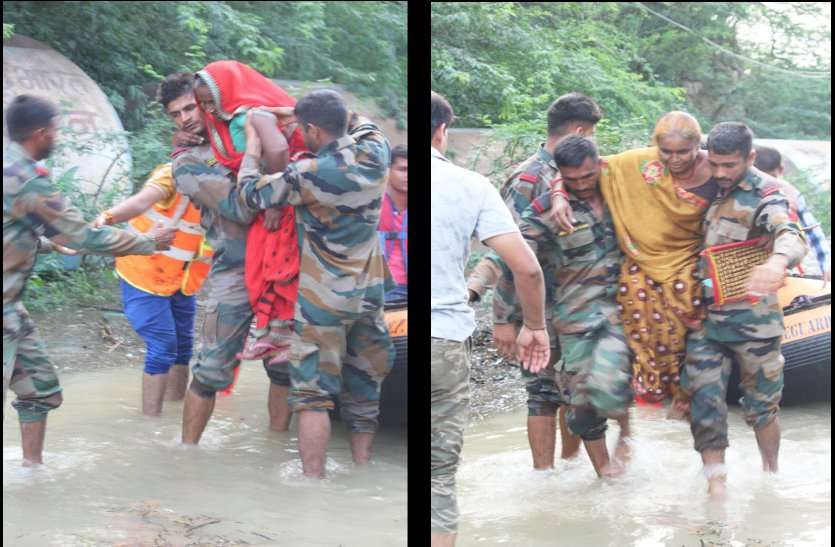 chambal river water level crosses danger point causes flood in ater