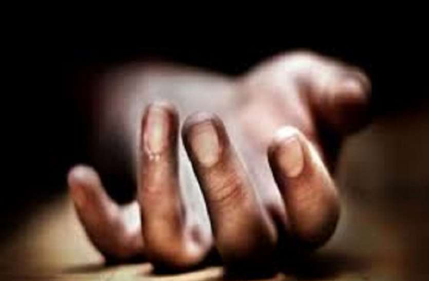 TAMILNADU: नहर में मिला लापता कैब चालक का शव TAMILNADU: नहर में मिला लापता कैब चालक का शव