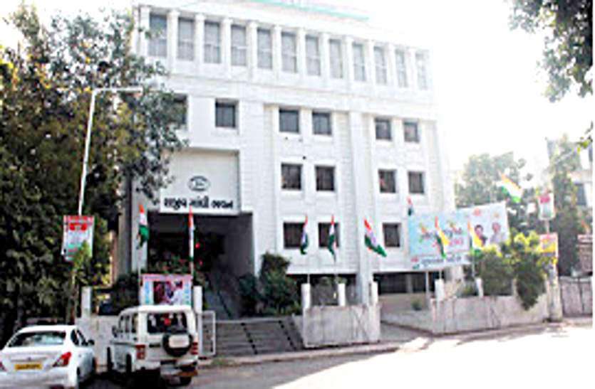 Ahmedabad news: 'गुजरात की जनता पर थोपा गया है जुर्माना' Ahmedabad news: 'गुजरात की जनता पर थोपा गया है जुर्माना'