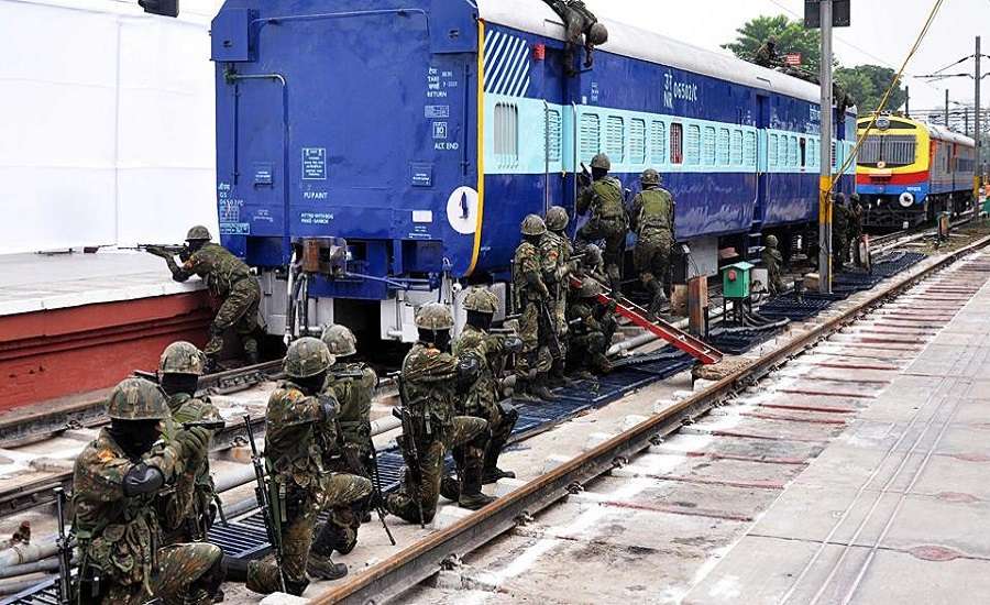 Indian Railways: कश्मीर में रोज लाखों का नुकसान झेल रही रेलवे!