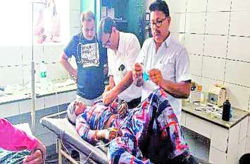 Tractor - One woman killed, five injured by being pressed under the t टै्रक्टर- ट्रॉली के नीचे दबने से एक महिला की मौत, पांच घायल