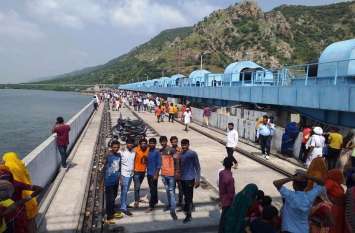 Rain stopped, but water flow continued in Bisalpur dam बारिश थमी लेकिन बीसलपुर बांध में पानी की आवक जारी