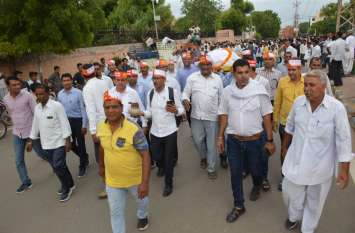 Major fraud with employees in National Pension Scheme सरकार शेयर बाजार में उड़ा रही कर्मचारियों की गाढ़ी कमाई, राष्ट्रीय पेंशन स्कीम में लुट रहे कर्मचारी