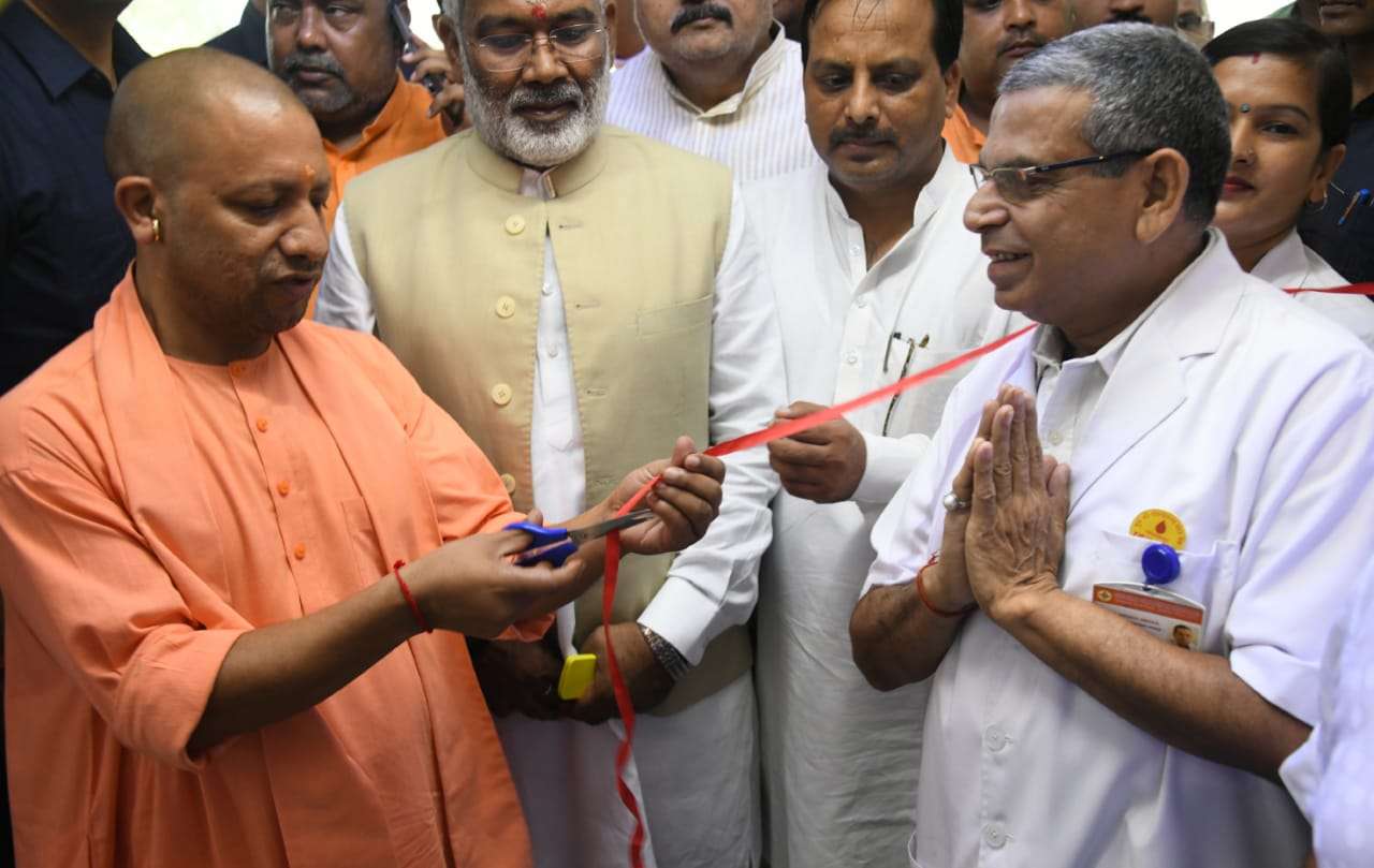 PM Modi birthday रक्तदान कर यहां मनाया गया पीएम मोदी का जन्मदिन
