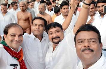 udaipur jain samaj समय के साथ बीत रहा जीवन, संस्कार है जीवन का अभिरूप