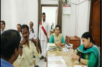 When the deaf young man came in front of the collector again जब कलेक्टर के सामने पहुंचा मूक बधिर युवक फिर ये हुआ
