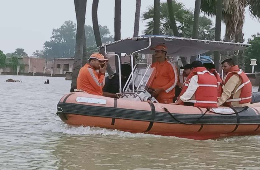 NDRF जिले में दस हजार परिवारों को लगभग 100 प्रतिशत राहत