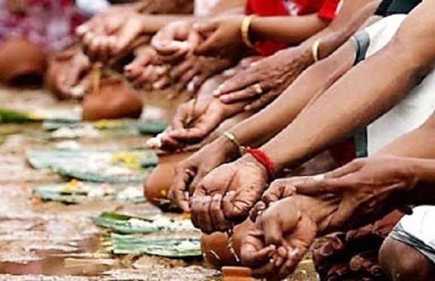 पिंडदान करने से बेटे को मिलती है पितृऋण से मुक्ति, श्राध्द के लिए ये 55 स्थान हैं महत्वपूर्ण, जानें क्या है धार्मिक मान्यता