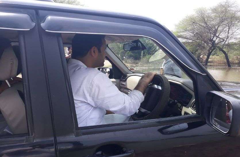 Ministers' dispute from Ratlam to Mandsaur in Madhya Pradesh VIDEO मध्यप्रदेश में रतलाम से लेकर मंदसौर तक मंत्रियों का विवाद