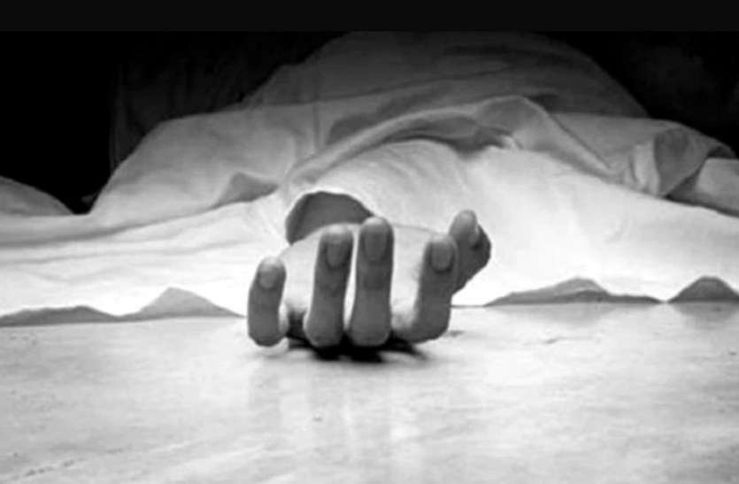 Suicide पति से रुष्ट पत्नी ने किया आत्मदाह
