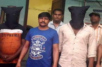 Three accused of breaking and assault arrested in JK Lone Hospital जेके लोन अस्पताल में की तोडफ़ोड़ व मारपीट, पुलिस ने 24 घंटे में दबोचे तीन आरोपी