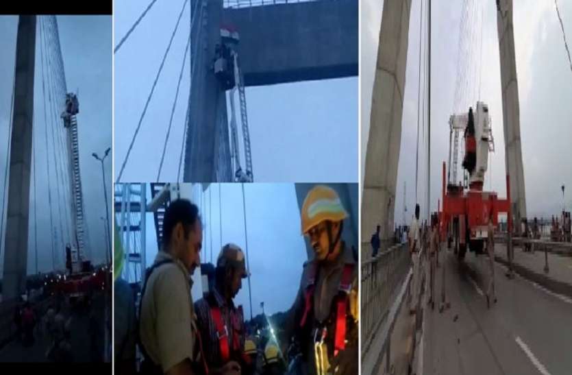youth climb 100 feet, unique announcement on Chandrayan mission चंद्रयान से संपर्क टूटने से नाराज युवक चढ़ गया 100 फीट उंचे टाॅवर पर, कहा जबतक इसरो से संपर्क नहीं होगा नहीं उतरेगा
