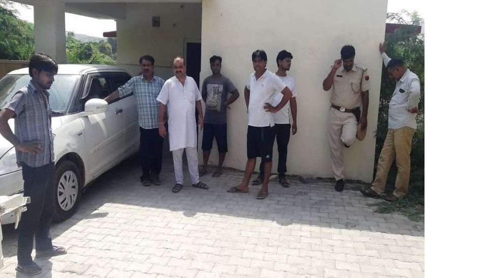 युवक की मौत, अस्पताल कर्मचारियों पर लापरवाही का आरोप